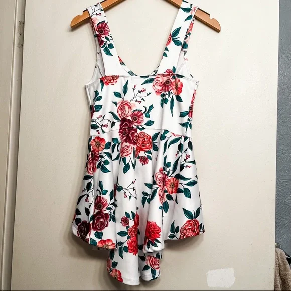 High-low hem Tanktop - Picture 13 of 15